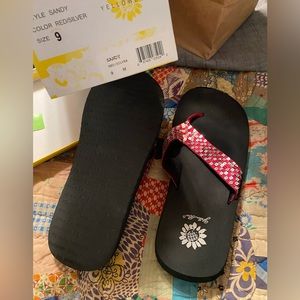 Yellow Box flip flops, size 9 (in box)